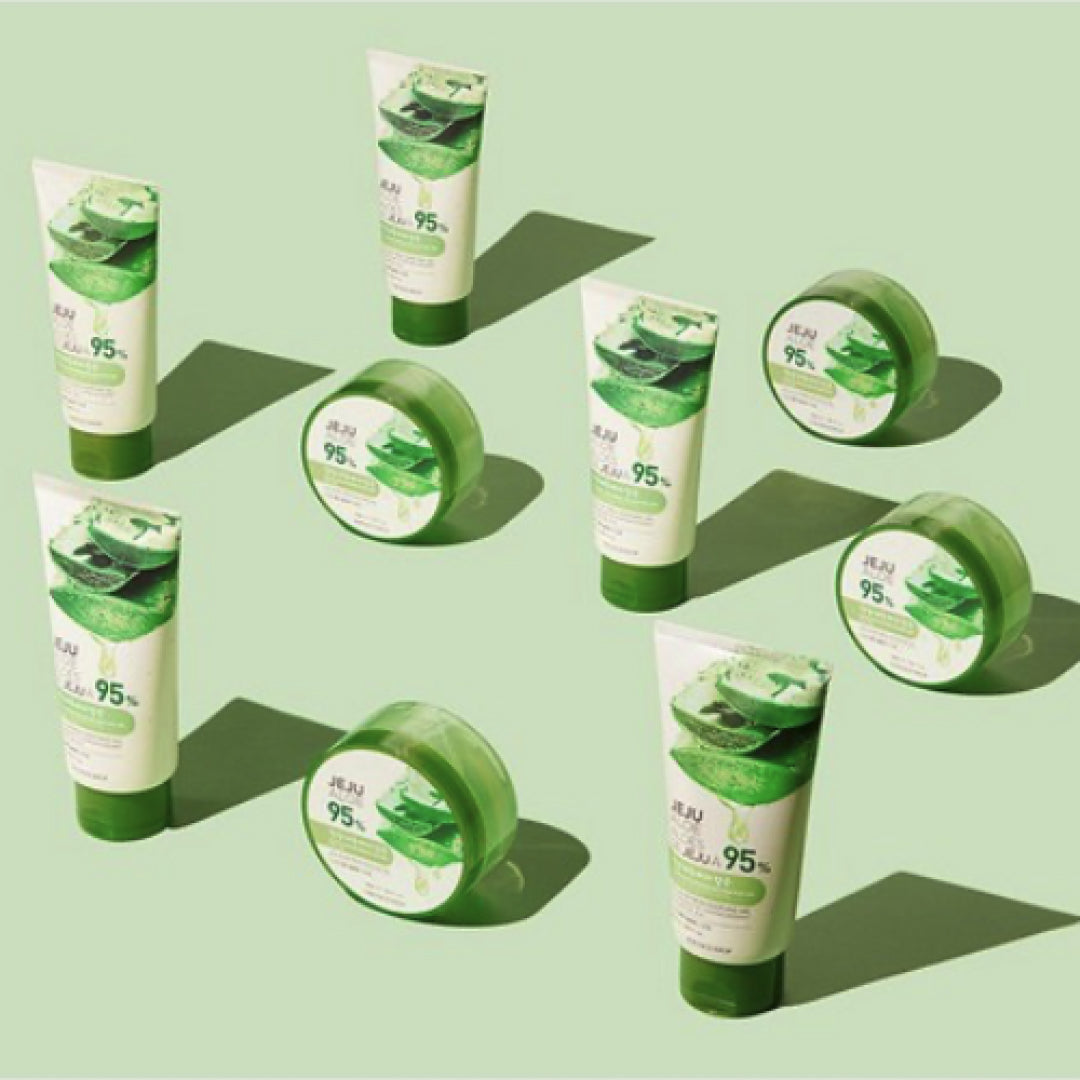 Jeju Aloe Fresh Soothing Gel (Jar)